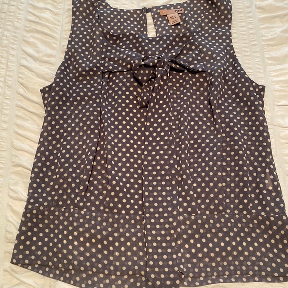 Beautiful H&M Sleeveless Polka Dot Top | Size 4 - Picture 1 of 6